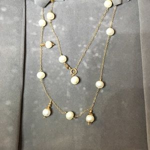 VINTAGE & Elegant 10K Yellow Gold Pearl Necklace
